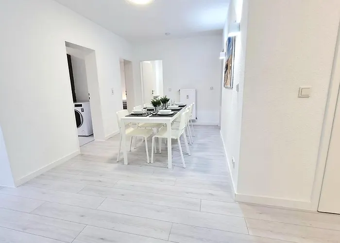 Apartment -cs24- 5 With Balcony - Il01 *